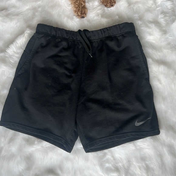 Men’s Nike dri-fit sweatshorts size L - Picture 2 of 4